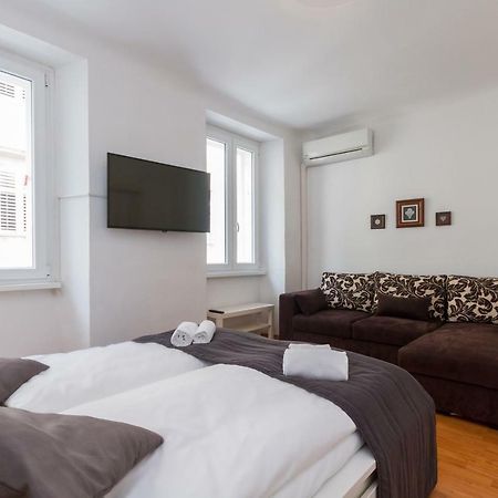 Apartment Petka 皮兰 外观 照片